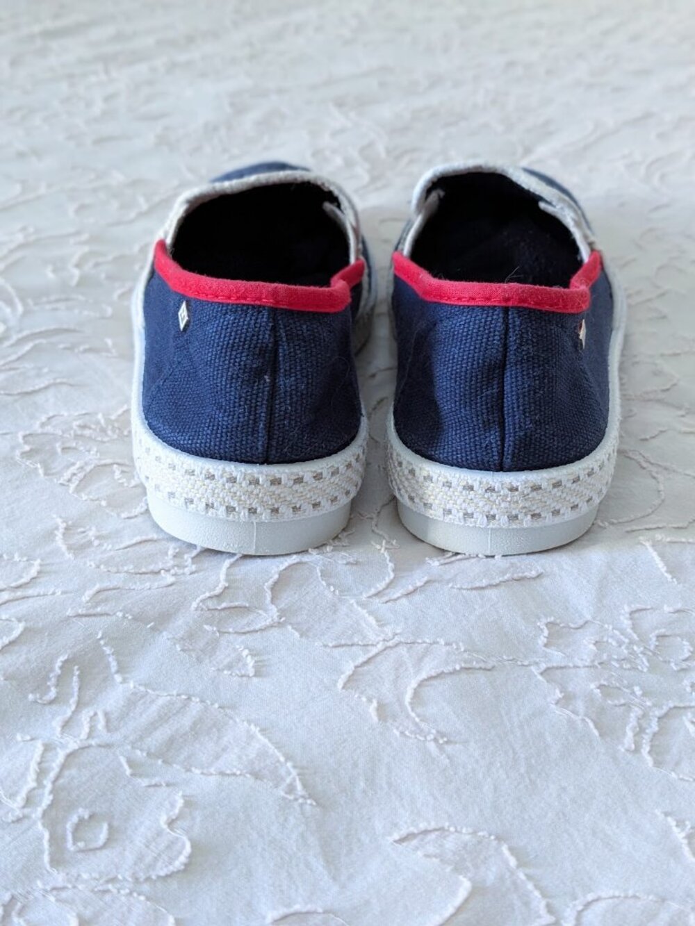 $220 RIVIERAS 38 8 Navy Red Espadrille Loafers - Picture 4 of 10